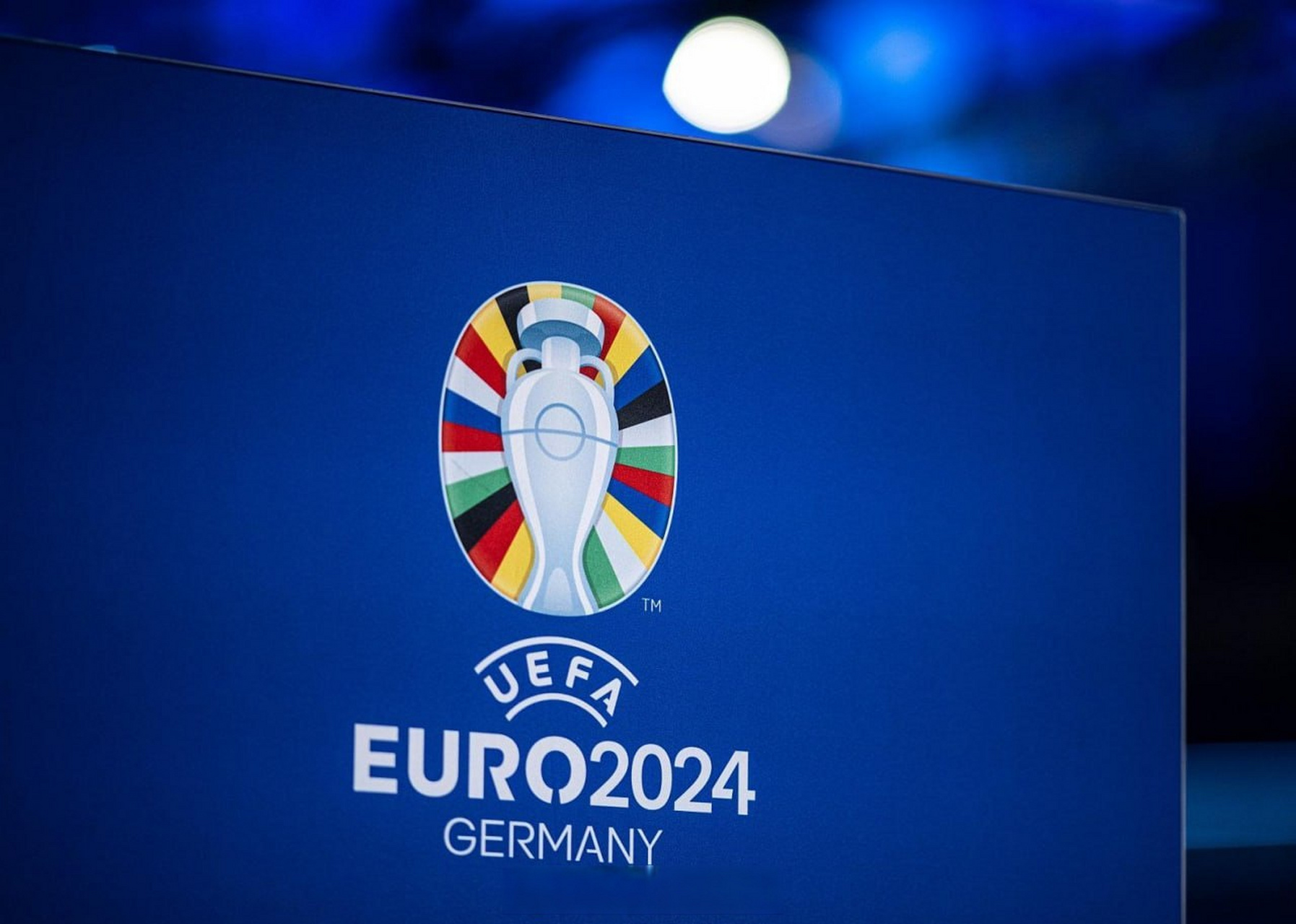 9128367374_1216069359.jpg 9128367374_1216069359.jpg